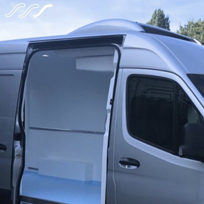 novotruck airofin on Sprinter